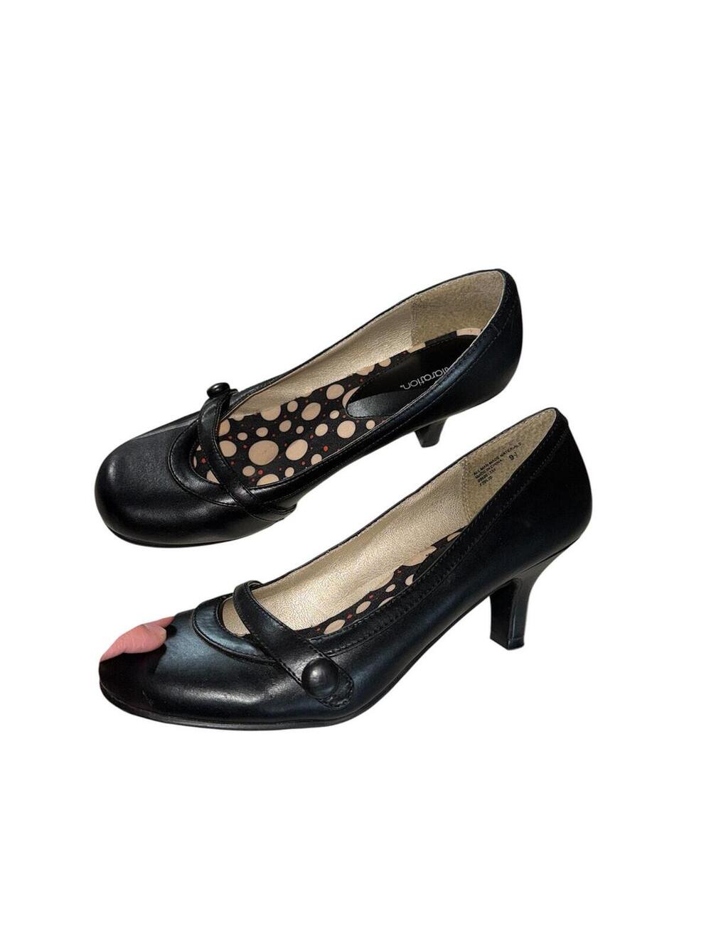 Vintage y2k Xhileration Kitten heel mary janes